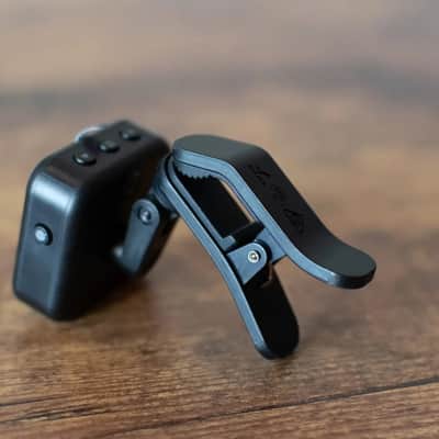Taylor Beacon Clip-On Digital 5-Way Accessory Tuner image 7