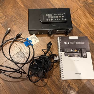 RME ADI-2 DAC FS V2 AKM AK4493 – Complete w/ Remote & Original Box image 3