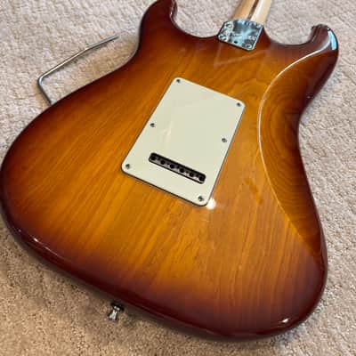 Fender American Deluxe Stratocaster (Ash) – 2013 image 11