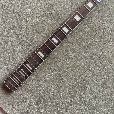 20 Frets Rosewood Fingerboard 4 String Jazz Bass Style Maple Neck image 6