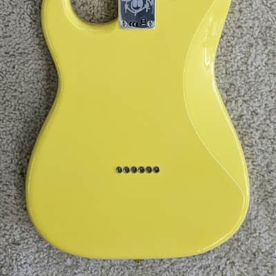 Mint Fender Tom DeLonge Stratocaster, Rosewood Fretboard, Graffiti Yellow 7lbs 9.70oz image 2