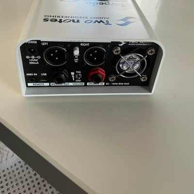 Two Notes Torpedo Captor X 8ohm Stereo Reactive Load Box / Attenuator 2020 - White image 2