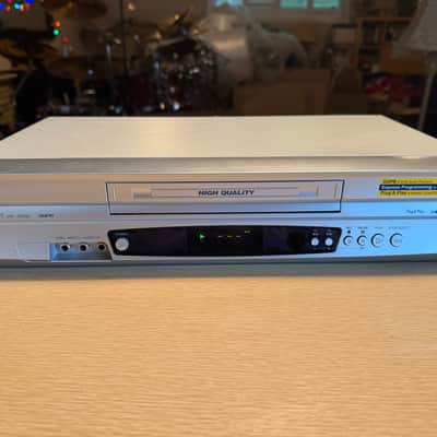 JVC HR-J693U VHS VCR 4-Head Hi-Fi Stereo Plug & Play – Tested Working! Beauty! image 2