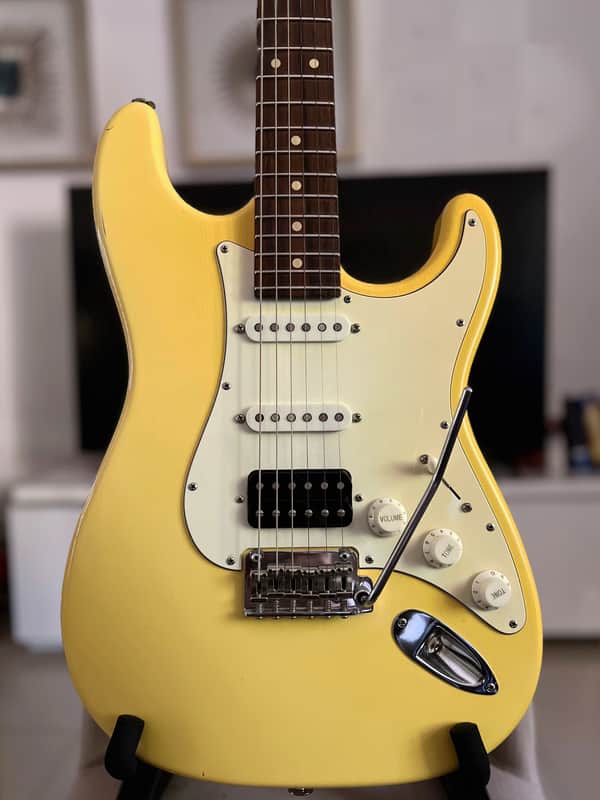 Suhr Classic S Hss Vintage Yellow image 1