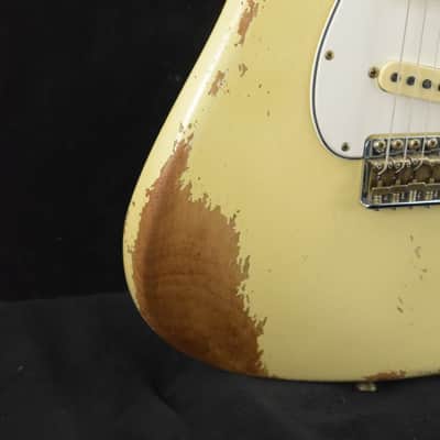 Mint Fender Custom Shop '69 Stratocaster Heavy Relic - Aged Vintage White image 4