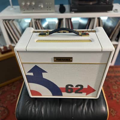 Marshall Studio Vintage SV20C "MK II" 20-Watt 1x10" Guitar Combo 2022 - White with Target Grille image 12