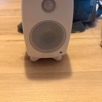 Genelec 6010a WHITE PAIR image 14