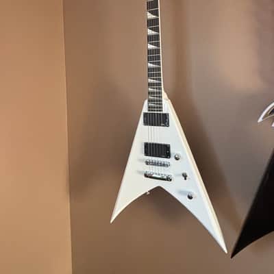 Jackson Pro Series King V KVTMG 2021 - Present - Snow White image 6