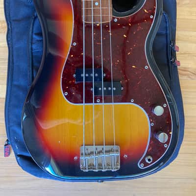 Fender Japan Fretless P-Bass 1999 image 3
