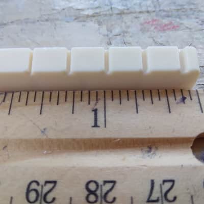 Unbranded Plastic Guitar Nut 1960s - White image 4