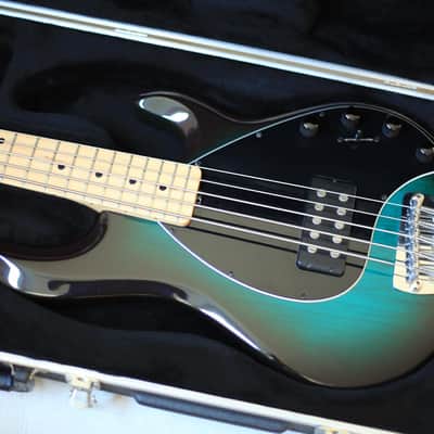 Music Man Classic StingRay 5 2003 Blueburst image 5