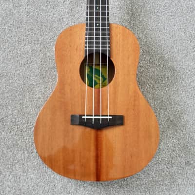 Big Island Ukulele Co. Golden Koa Tenor Ukulele KT-TR W / Carrying Case image 2