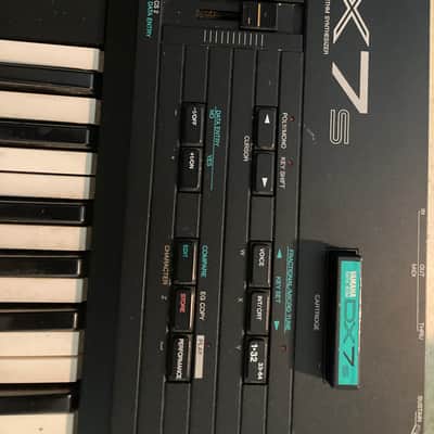 Yamaha DX7s 87-90s Good Shape - New Battery image 12