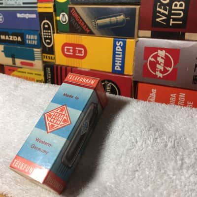 1 x Sealed Box True NOS Telefunken Germany EF804 Vintage Audio Tube ~ V72 / V76 / Siemens / AEG / Neumann / Mics image 3