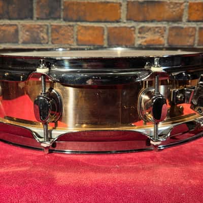 Mapex 3.6x14" Black Panther Medallion Phosphor Bronze Snare imagen 12