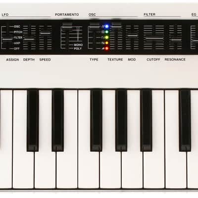 Yamaha Reface CS Virtual Analog Synthesizer