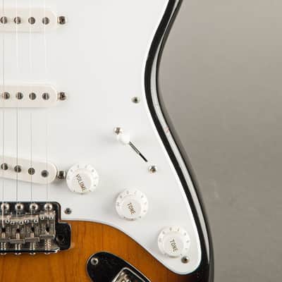 Fender American Vintage '57 Reissue Stratocaster 1991, Sunburst image 3