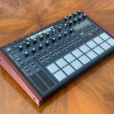 Dave Smith Instruments Tempest 6-Voice Drum Machine 2011 - 2018 - Black with Wood Sides