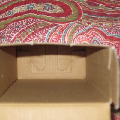 lightly handled (generally mostly very clean) Boss EMPTY BOX ONLY for FS-6 Dual Foot Switch (NO footswitch / NO paperwork) specifically from  2014 - but can be a home for a different year FS-6 footswitch (link for Manual in is description) image 22