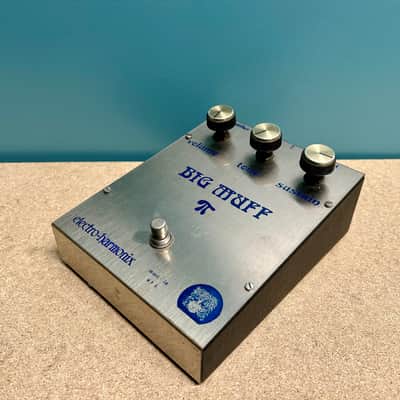 Electro-Harmonix Big Muff Pi V2 (Ram's Head) | Reverb