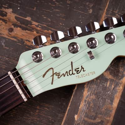 Fender American Ultra Luxe Telecaster 2021 Transparent Surf Green image 4