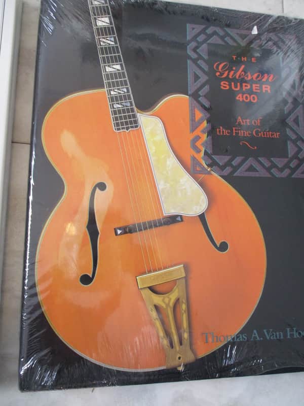Gibson Super 400 Hardcover 1991 image 1