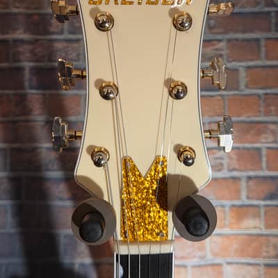 Gretsch G6136-1958 Stephen Stills Signature White Falcon Hollow Body Aged White w/ OHSC, CoA & Pickguard image 4