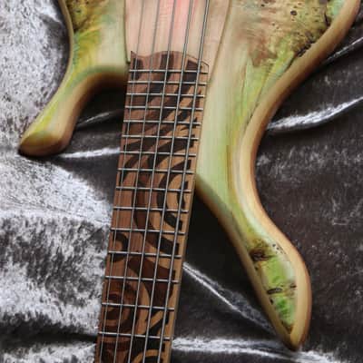 GB Liuteria Boutique Sensus bass 5 string tribal edition image 9