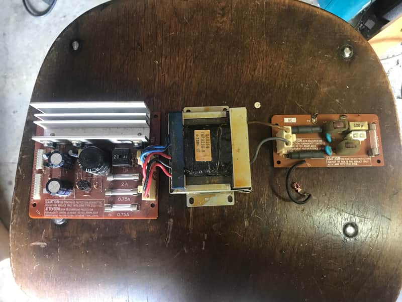 Yamaha DX7 Power supply. Complete and working. 110~120VAC image 1