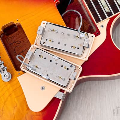 2000 Gibson Les Paul Classic Plus Heritage Cherry Sunburst w/ Case, Hangtags image 16
