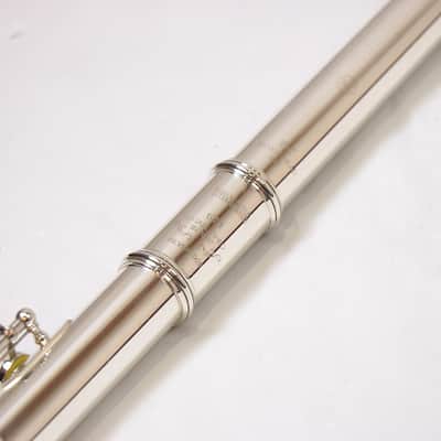YAMAHA YFL-614 Silver-Body Flute [41538] (06/15) image 4