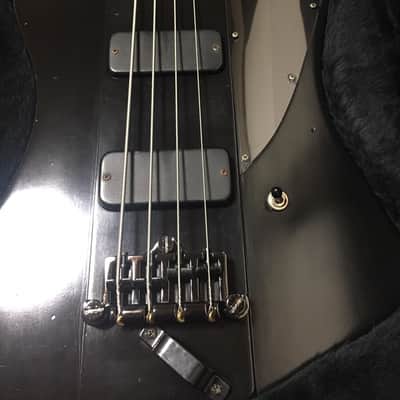 Gibson Black Bird NIKKI SIXX Model Electric Bass, f9185 image 4