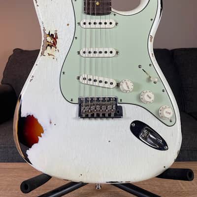 2020 Fender Custom Shop GT11 Relic Stratocaster ~ Olympic White & 3 Color Sunburst image 1