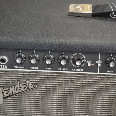 Fender Champion 100 2-Channel 100-Watt 2x12" Solid State Guitar Combo 2013 - 2024 - Black image 3