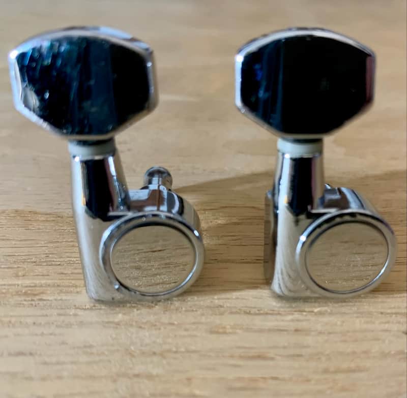 Tuning Heads (2) For Electric Guitars, In-Line Style, Right Handed (Chrome) image 1