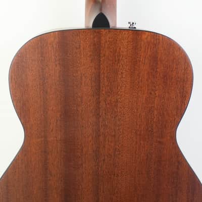 Fender CC-60S All-Mahogany Natural image 6