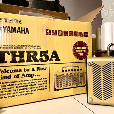 Yamaha THR5A 10-Watt 2x3" Stereo Digital Modeling Acoustic Guitar Combo 2012 - Present - Gold image 1