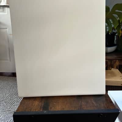 Yamaha HS8 8" Powered Studio Monitor (Pair) 2015 - Present - White image 10