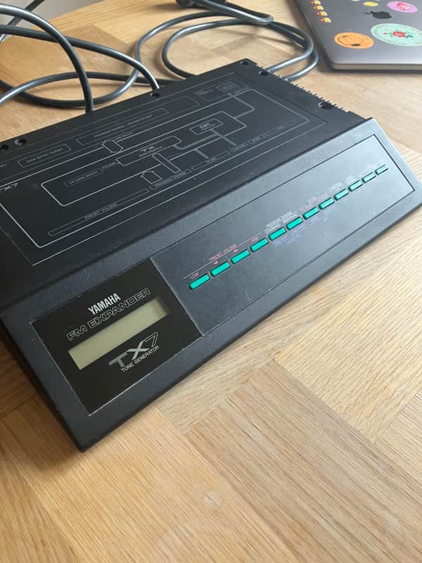 Yamaha TX7 FM synth/expander image 1