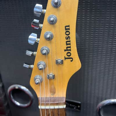 Johnson Strat 2000s - Transparent teal image 5