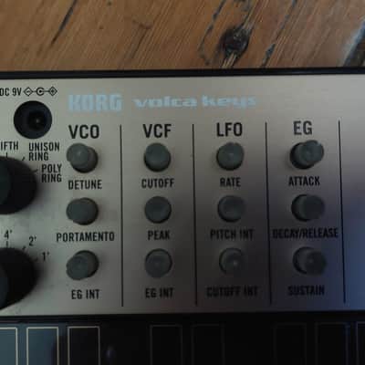 Korg Volca Keys analog synth image 3