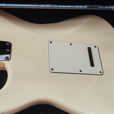 2010 Fender American Standard Stratocaster with Rosewood Fretboard 2010 Olympic White image 5