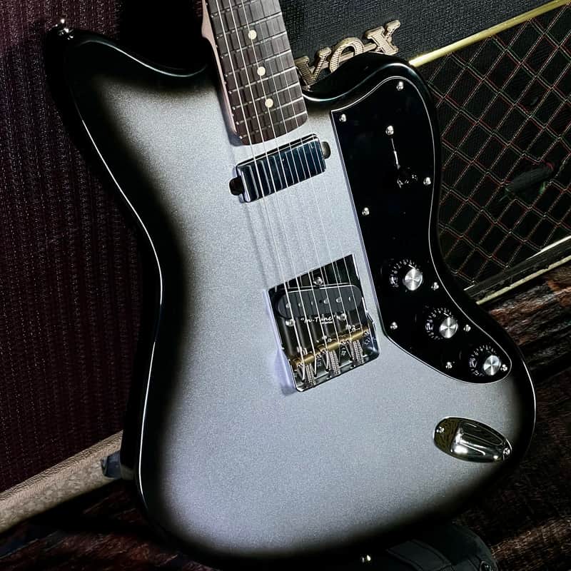Tone Bakery Jazzbird T with Warmoth Neck and Gotoh Hardware - Silverburst image 1