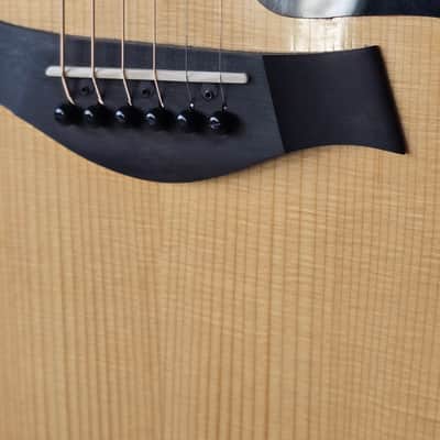 Taylor 214ce Plus 2020 - 2023 - Natural image 3