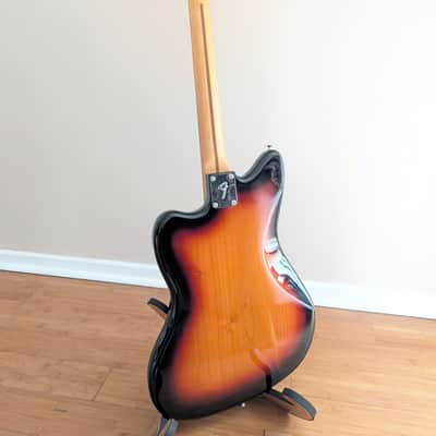 Fender Player II Jazzmaster 2024 - Present - 3-Color Sunburst image 4