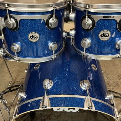 DW Collector's Series Blue Glass w/Satin Chrome Hardware Drum Set 22/10/12/16 image 2