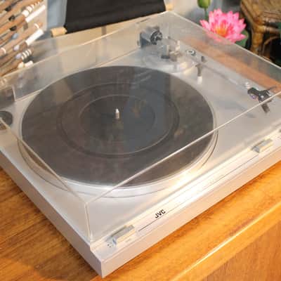 Vintage 1980 JVC L-A21 Turntable & Ortofon Cart - Made in Japan! image 6