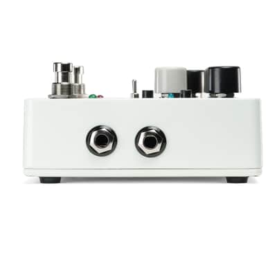 Electro-Harmonix Battalion Bass Preamp + DI  - Authorized Dealer image 9