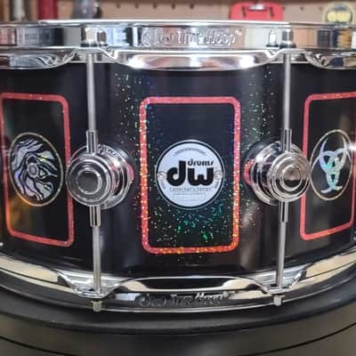 DW Anika Nilles / RUSH DRVD6514SVCBK 6.5"x14" Fifty Something Tour Tribute Snare Drum 2026 - Black Nickel over Brass image 4