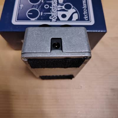 Electro-Harmonix EHX Satisfaction Fuzz Pedal w/ Box and Paperwork image 6